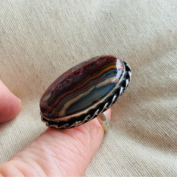 Set of 6 jasper and tiger jasper rings. - Picture 2 of 11